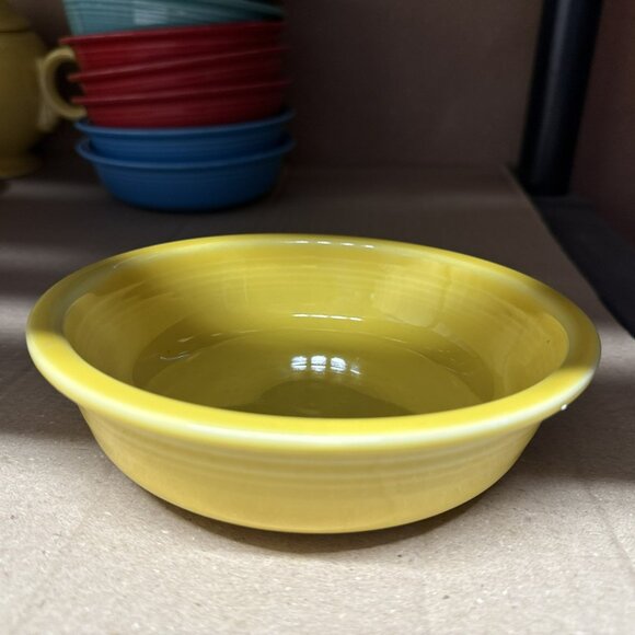 Fiesta Fiestaware Yellow Rimmed Coupe Soup Cereal Bowl 6 7/8" - Picture 1 of 6